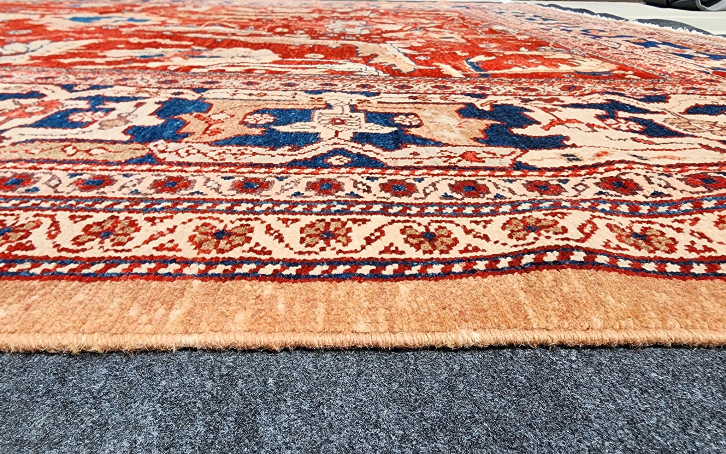 Vintage Large Bakshaish Design Rug – 9.8 x 14