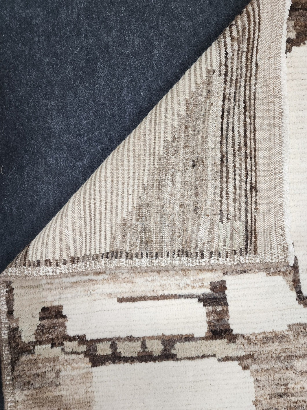 Abstract Moroccan Modern Rug – 10 x 14