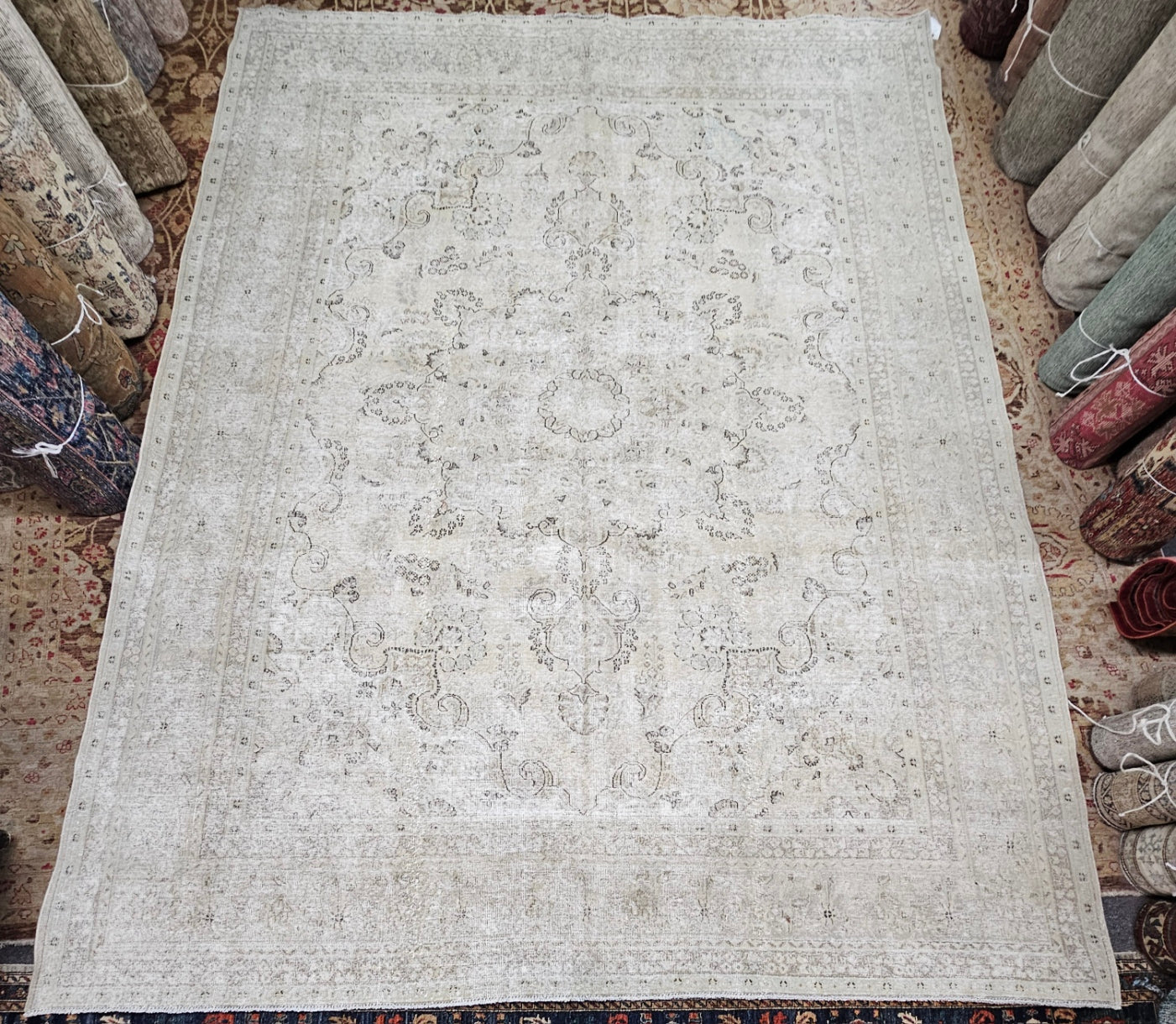 9339 Afghan Tabriz overdye