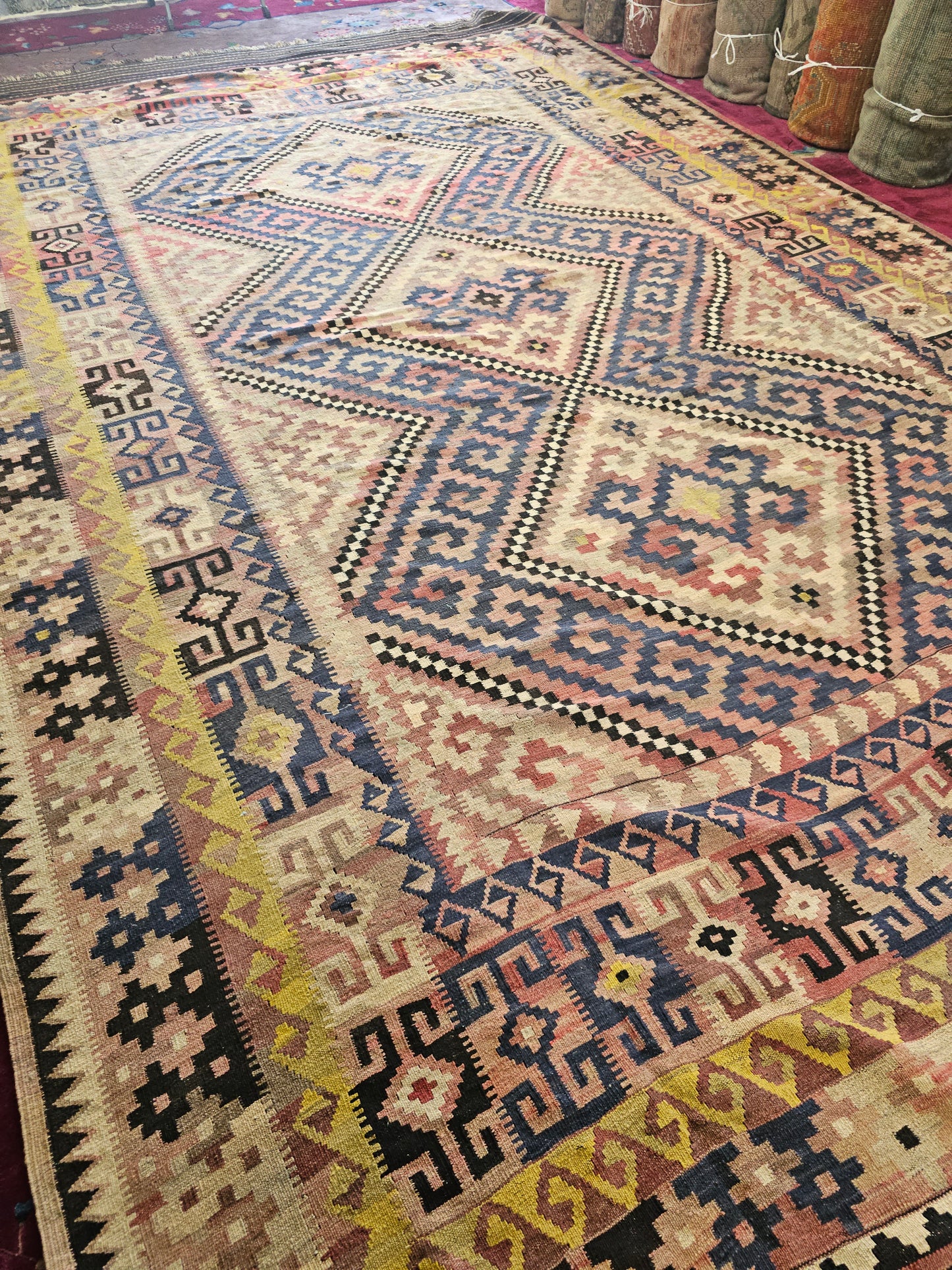 Maimana Kilim – 10 x 16 (#5763)