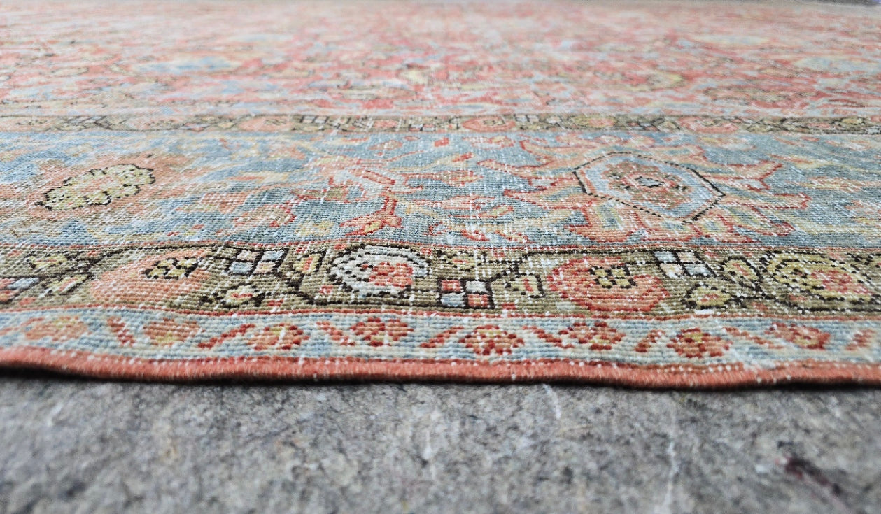 Antique Persian Mahal Rug – Hand-Knotted Wool (Circa 1920) – 10.3 x 13.6