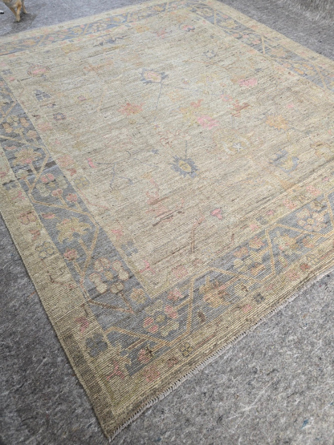 New Oushak Design Rug – 8 x 10 (10345)