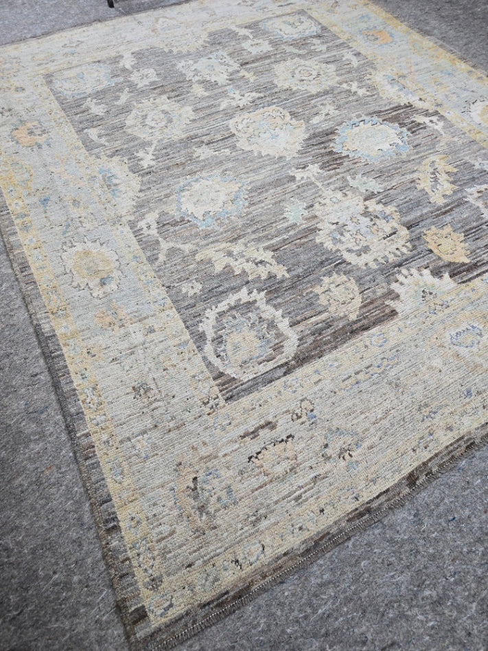 New Oushak Design Rug – 8 x 10 (#10349)