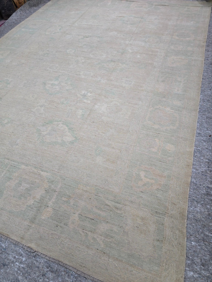 Antique Oushak Design new Rug – 9.7 x 14 (#10351)