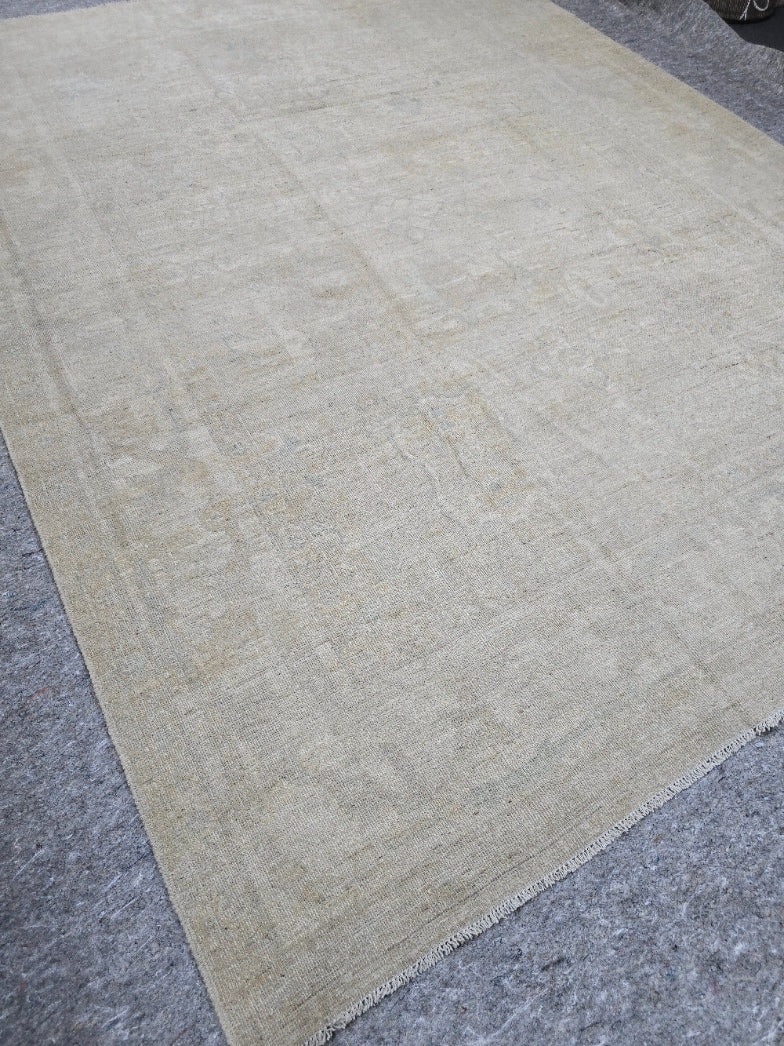 Traditional Oushak Design Rug – 9 x 12 (#10352)