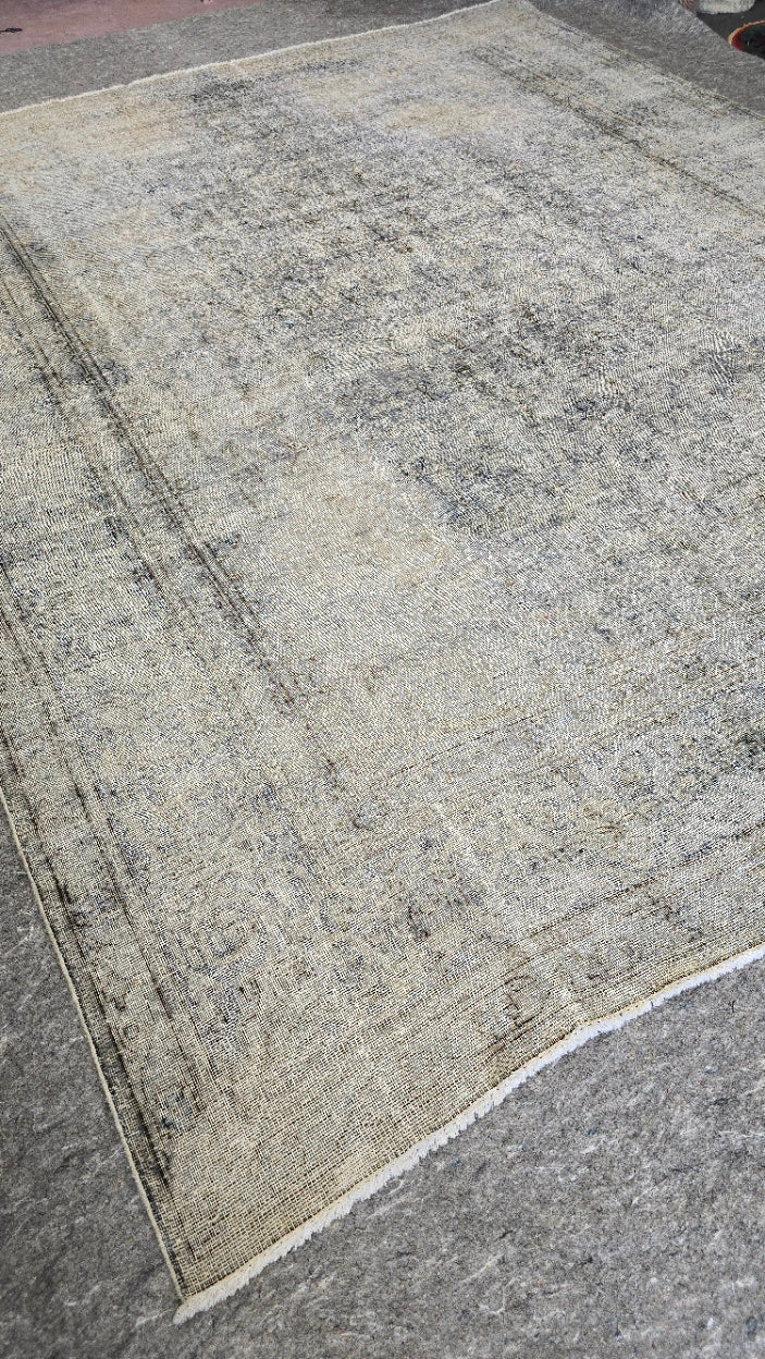 10405 – 9.8 x 12.3 ft | Distressed Overdyed Persian Rug