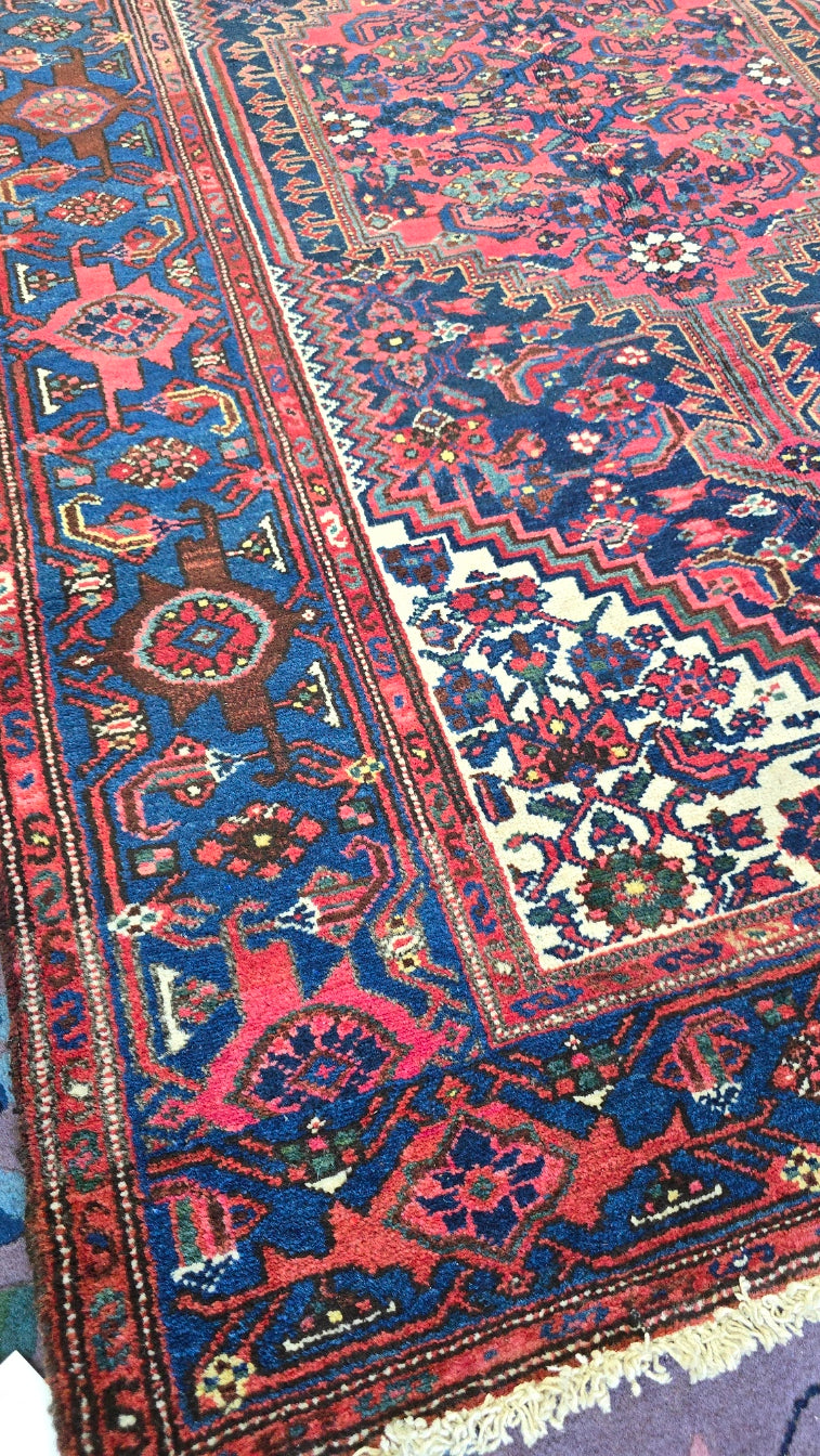 Early 20th Century Vintage Malayer Rug | Handwoven Persian Wool Carpet (4 x 6.6)