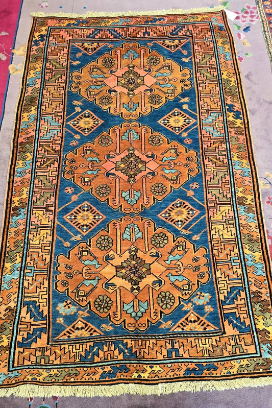 Antique Karabagh Rug – Handwoven Caucasian Wool Carpet (4.2 x 6.6)