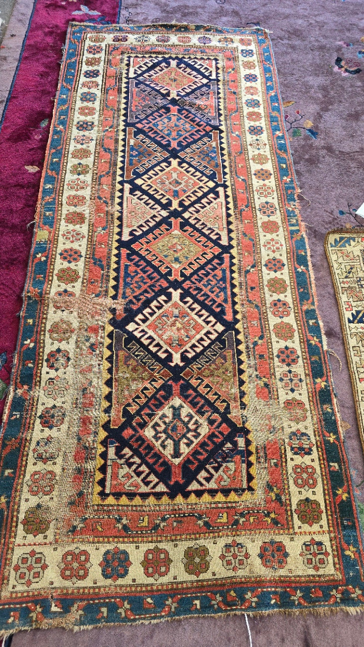 Antique Kazak Rug – Late 19th Century | 3.4 x 8.9 ft Full-Pile Caucasian Runner #25642