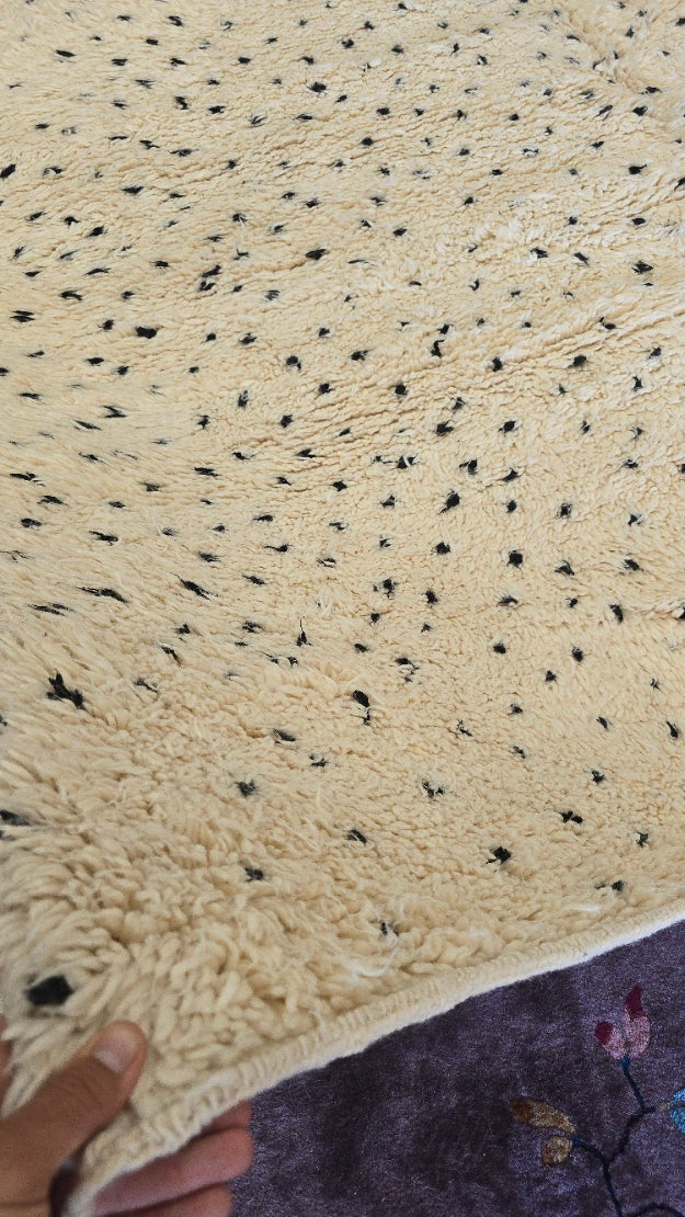 Tribal Shaggy Moroccan-Style Rug – Handwoven Size 7x10
