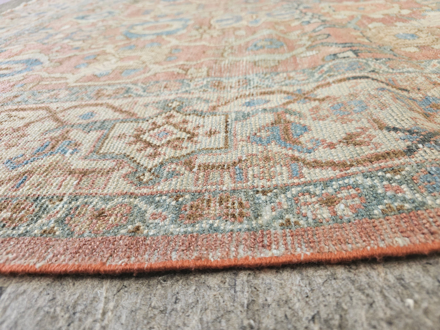 Antique Persian Sultanabad Rug – Hand-Knotted Wool (Circa Late 19th Century) (#9317) – 8.3 x 12.5