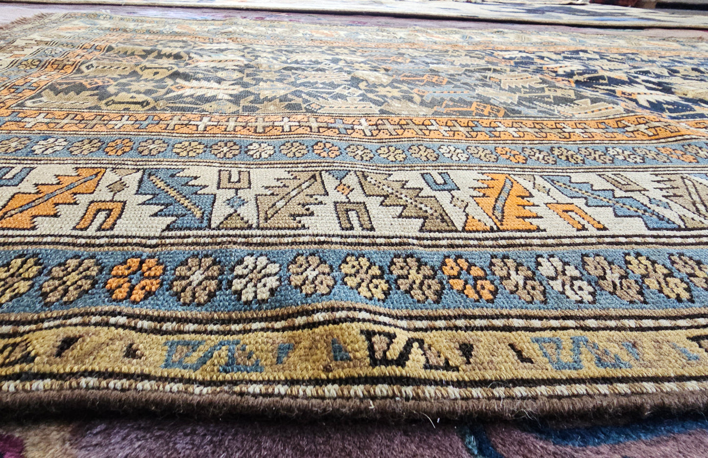 5286 antique Chi Chi Rug