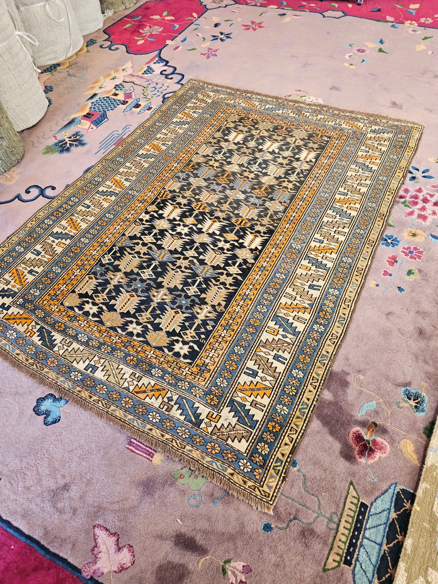 5286 antique Chi Chi Rug