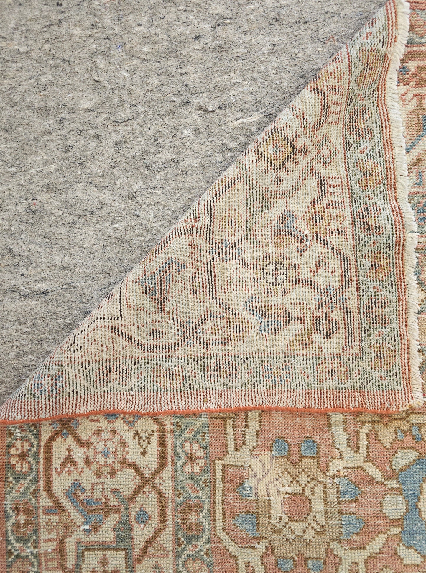 Antique Persian Sultanabad Rug – Hand-Knotted Wool (Circa Late 19th Century) (#9317) – 8.3 x 12.5