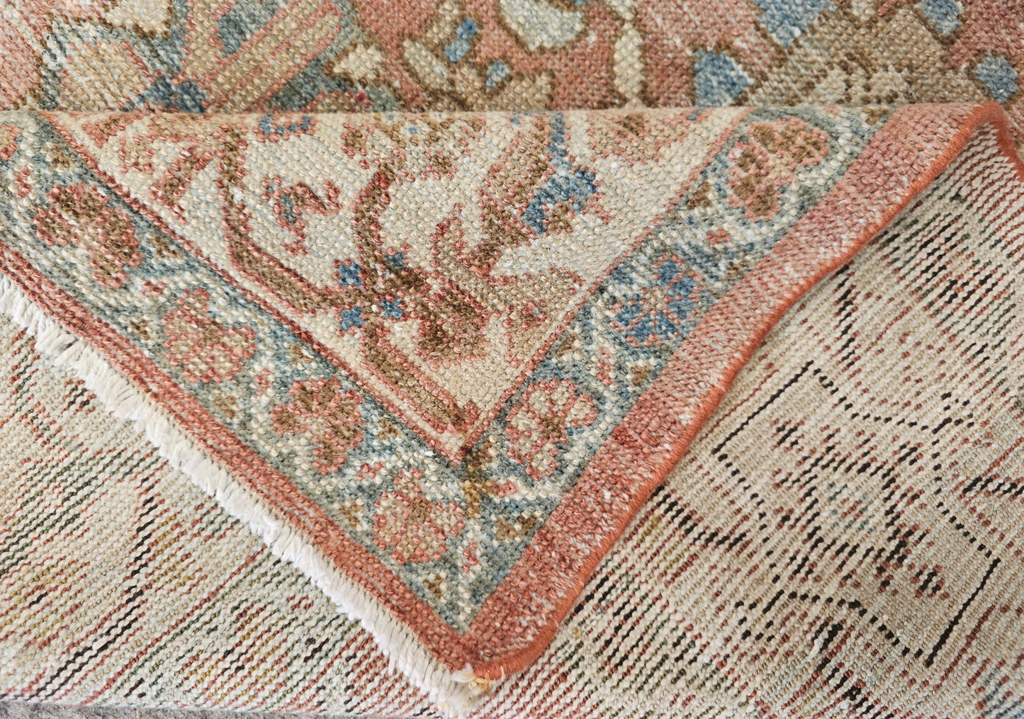 Antique Persian Sultanabad Rug – Hand-Knotted Wool (Circa Late 19th Century) (#9317) – 8.3 x 12.5