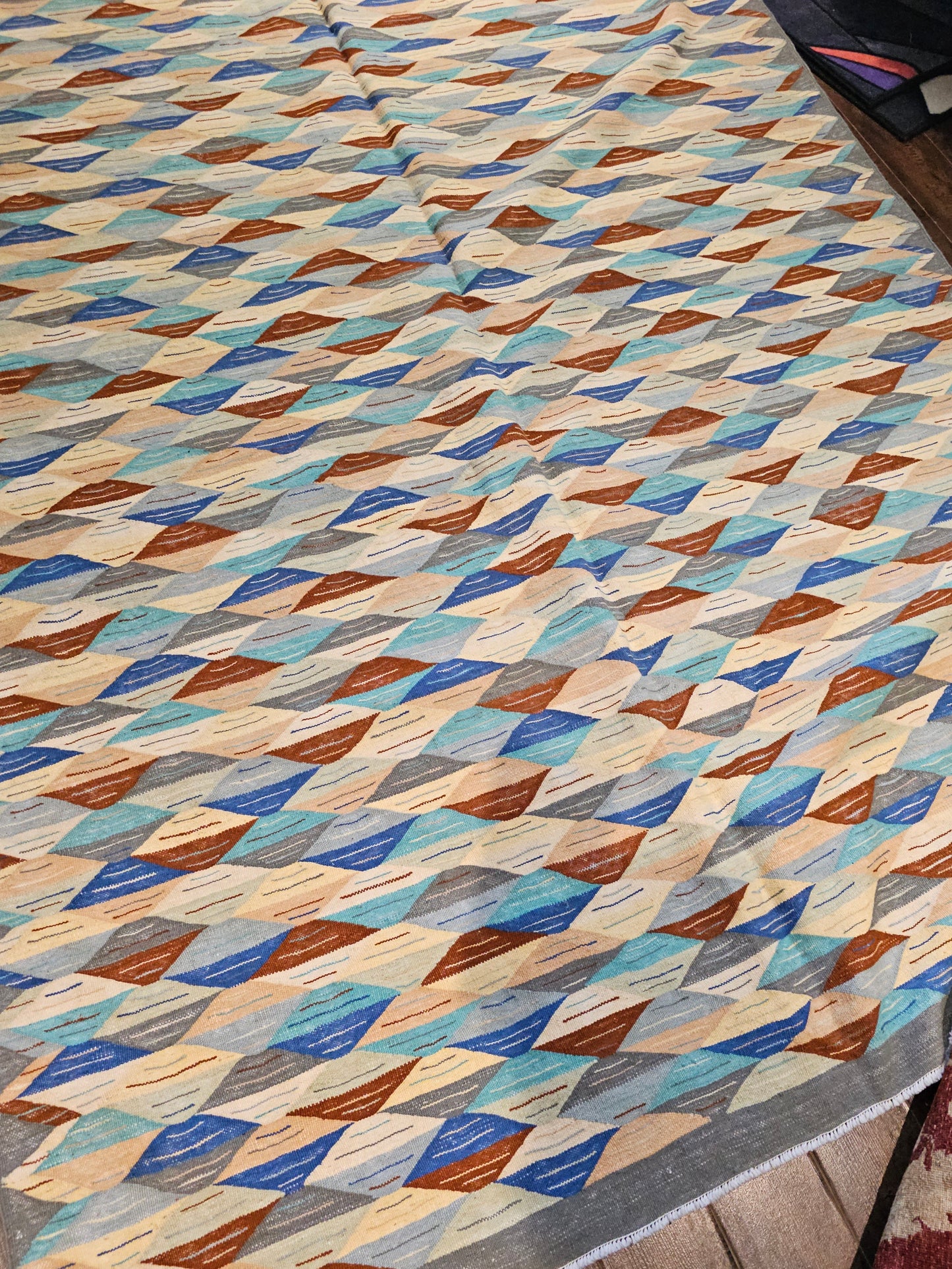 Handwoven Persian Kilim Rug – 5.5 x 8 ft | Vintage Flatweave Wool Carpet (#5614)