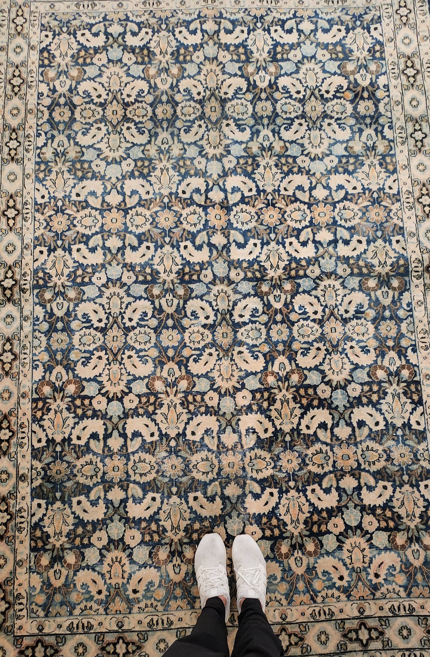 Vintage Persian Mashad Rug – 6.7 x 10 ft – Hand-Knotted Wool