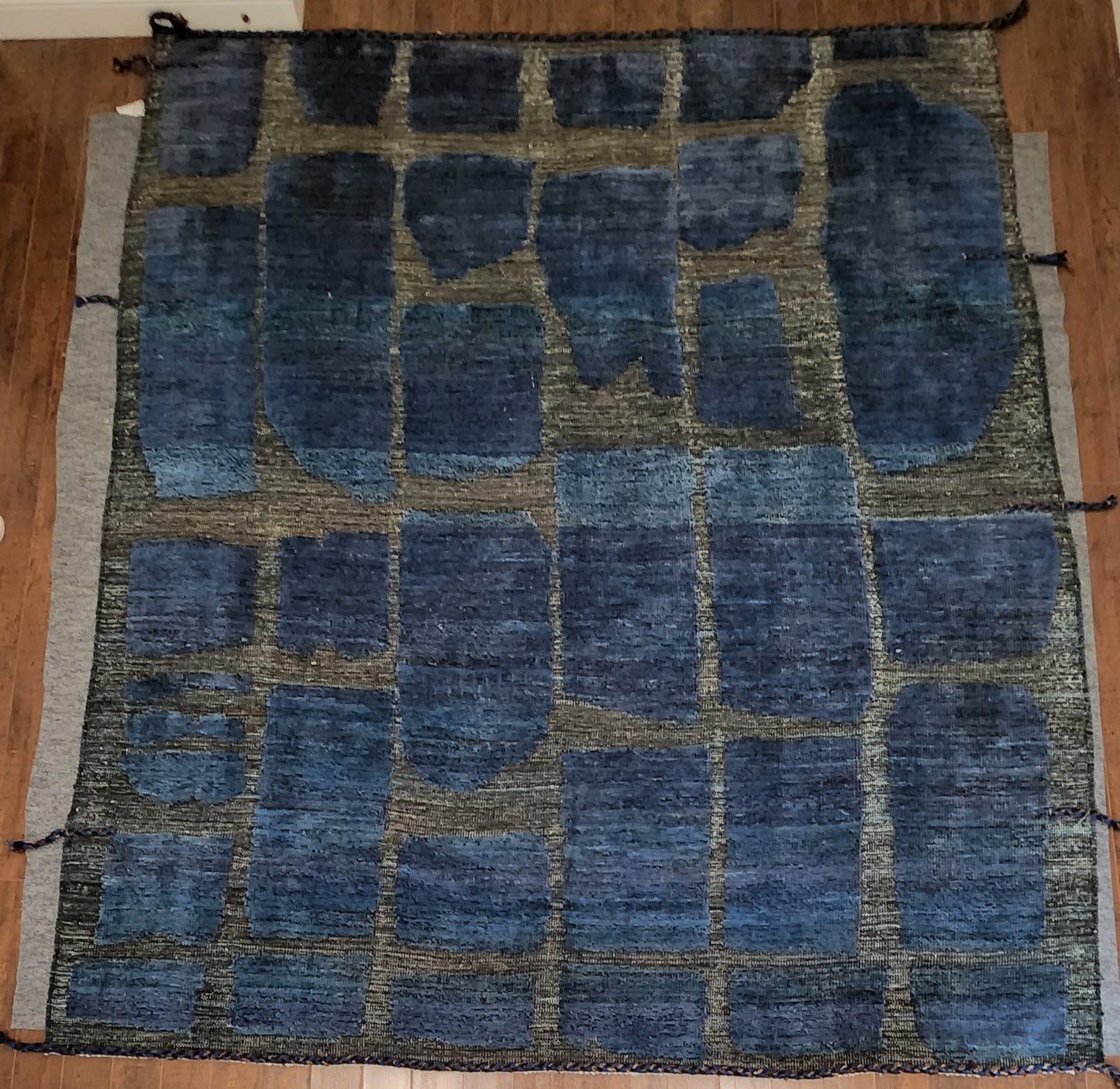 Blue and Black Moroccan Wool Rug – Handwoven 8.4 x 10 Modern Artisan Piece