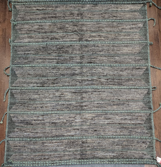 Handwoven Moroccan Wool Rug – Subtle Earthy Tones 5.6 x 7 (#9824)