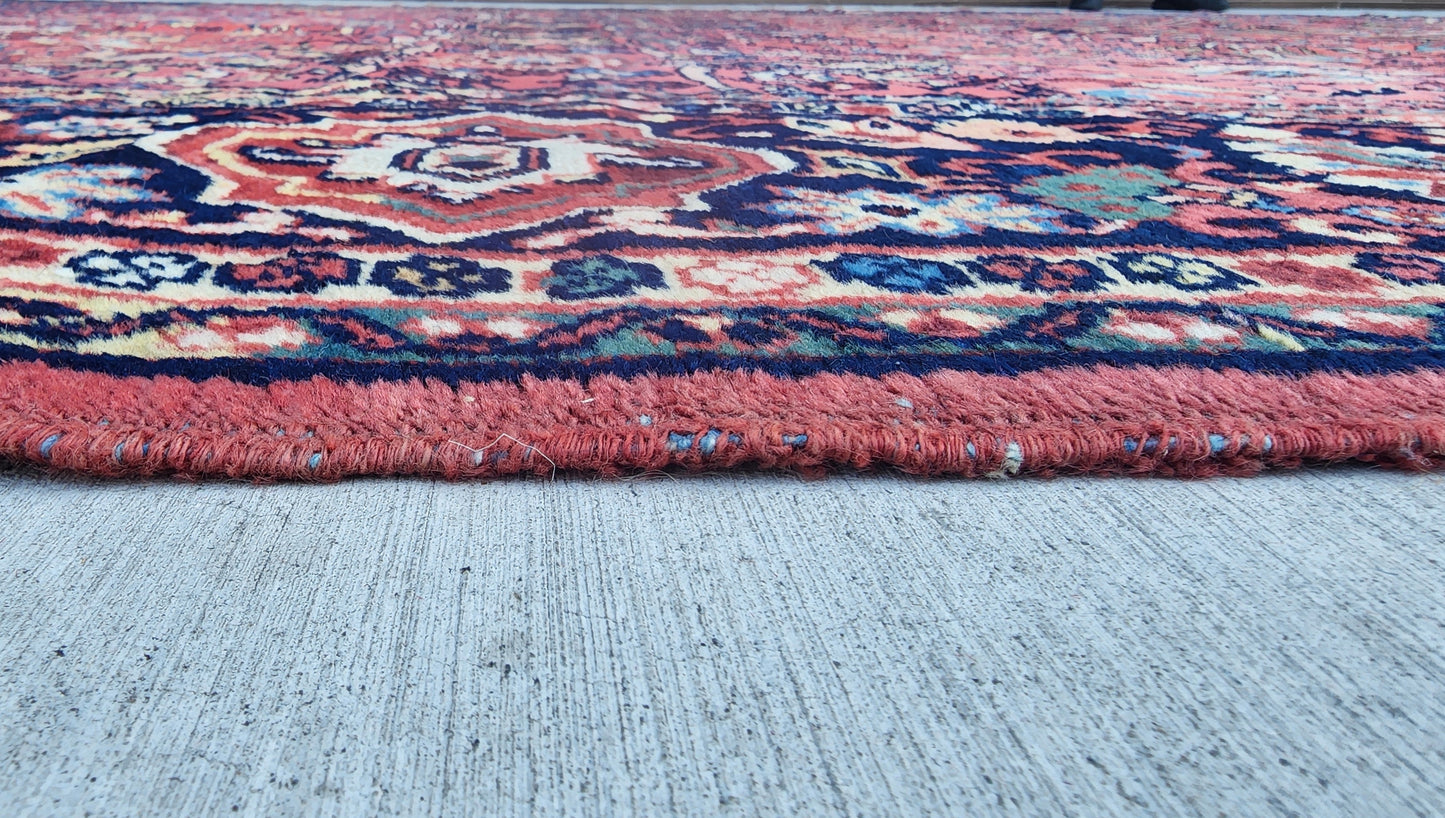 Antique Mahal (Oversized) Dimensions: 10.6 x 16.6 ft