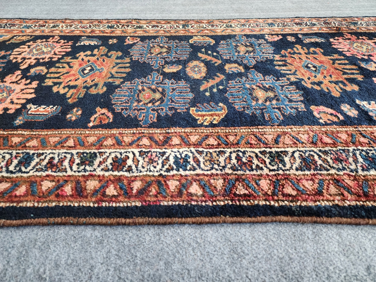 Antique Hamadan Rug – Early 20th Century Persian Handwoven Wool Runner (2.7 x 10 ft)