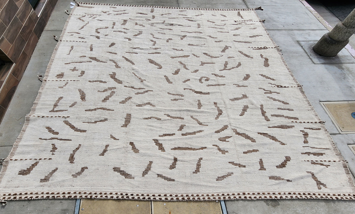 Moroccan Desert Camo Rug – Handwoven Abstract Pattern
