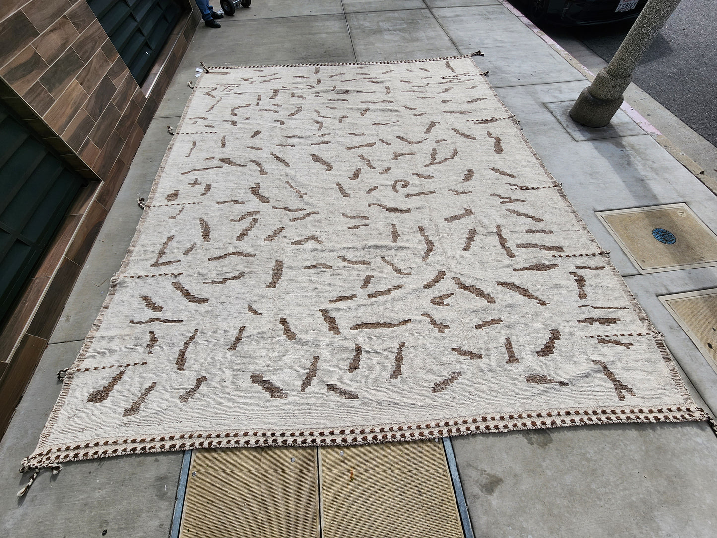 Moroccan Desert Camo Rug – Handwoven Abstract Pattern