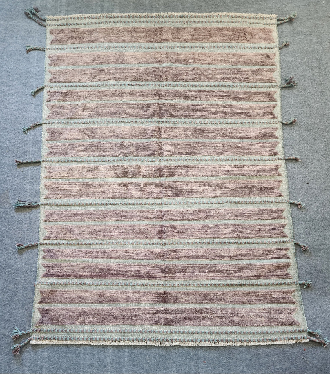 Handwoven Moroccan Turquoise Rug – Artisan Craftsmanship (5.5 x 8.2)