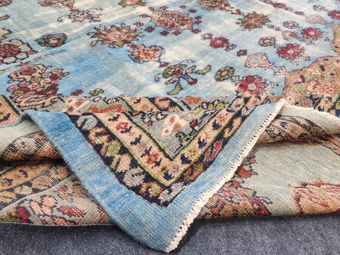 Antique Rare Blue Sultanabad Rug – Circa 1920s (9.6 x 15 feet)