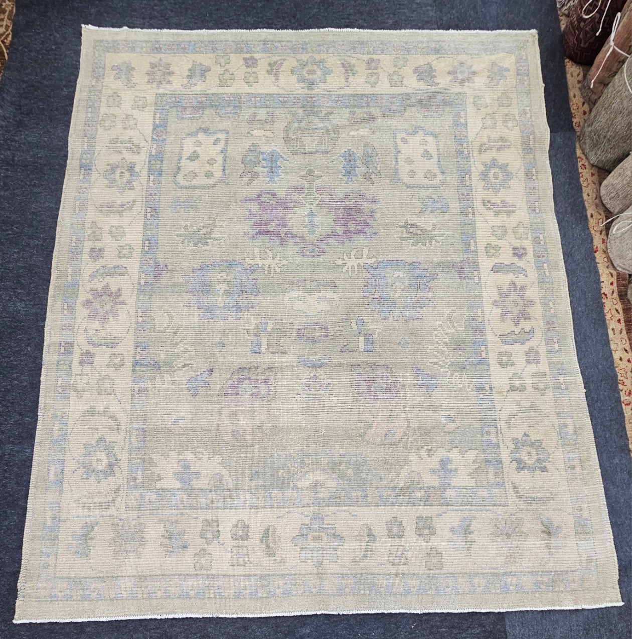 10251 New Oushak design Moroccan Rug