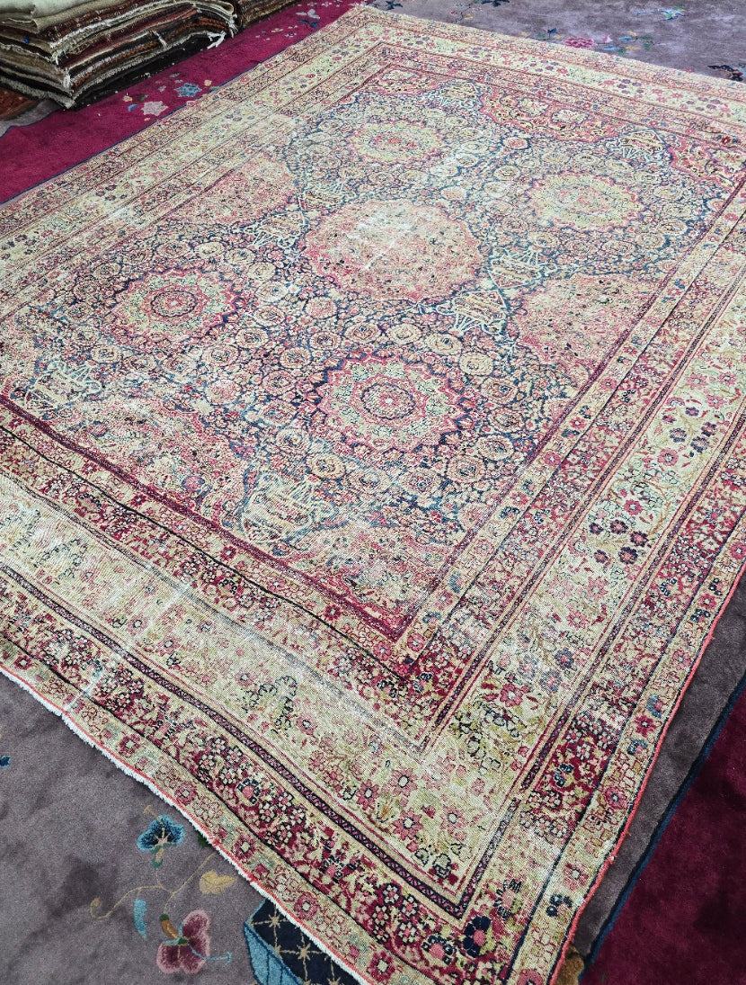 Antique Persian Kirman Shah Rug – Hand-Knotted Wool Area Rug (8 x 11) – Floral Medallion Design