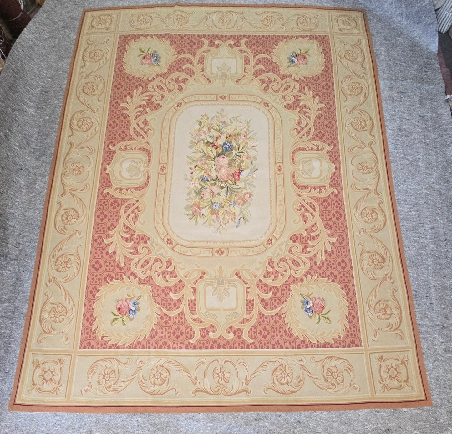 French Aubusson Rug 9x12 ( 5850)