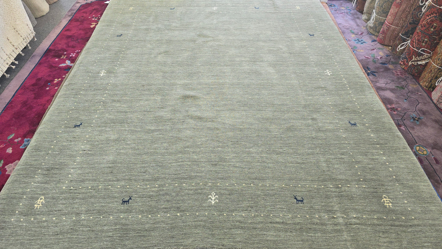 Handwoven Sage Green Gabbeh Rug – Minimalist Elegance (8 x 10)