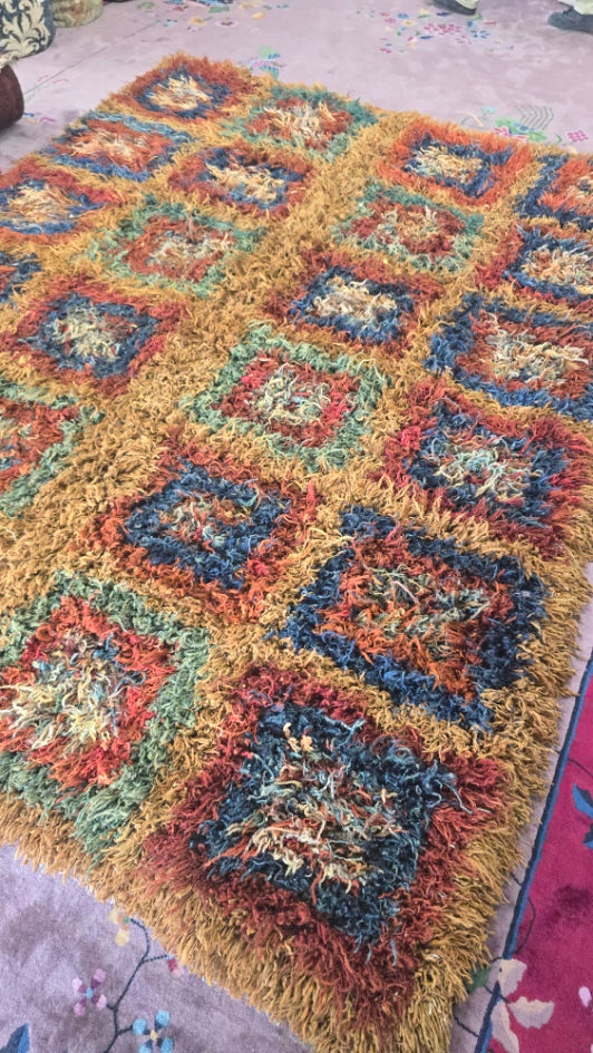 TULU Tribal Shaggy Moroccan-Style Rug – Handwoven Size 7x10