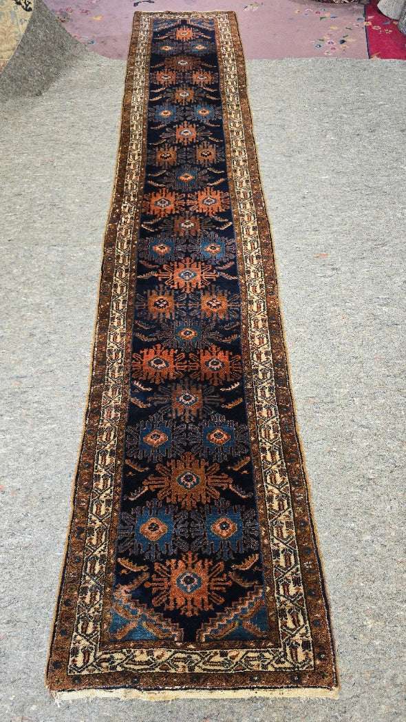 Antique Hamadan Runner – Handwoven Wool Rug (Circa 1920) | 3' x 15'8" (#10579)