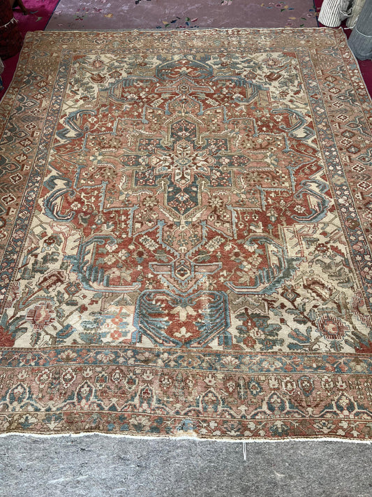 Antique Persian Heriz rug