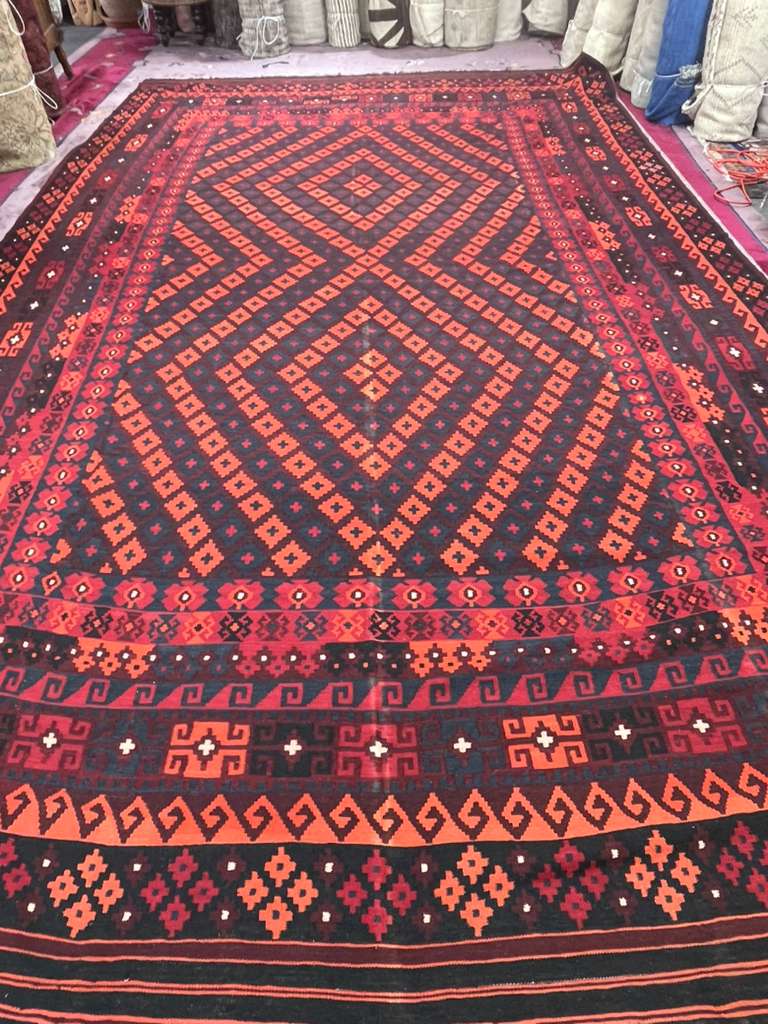 Maimana Kilim – 10 x 16.5 (#5810)