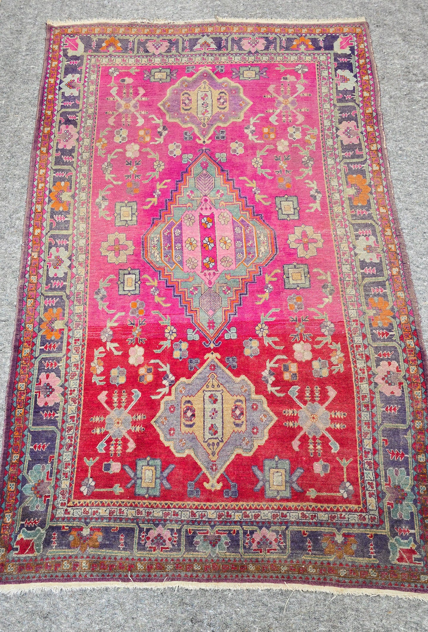 Antique Khotan Samarkand Rug – Circa 1920 | 5.6 x 8.10 ft Handwoven Wool Carpet 25596