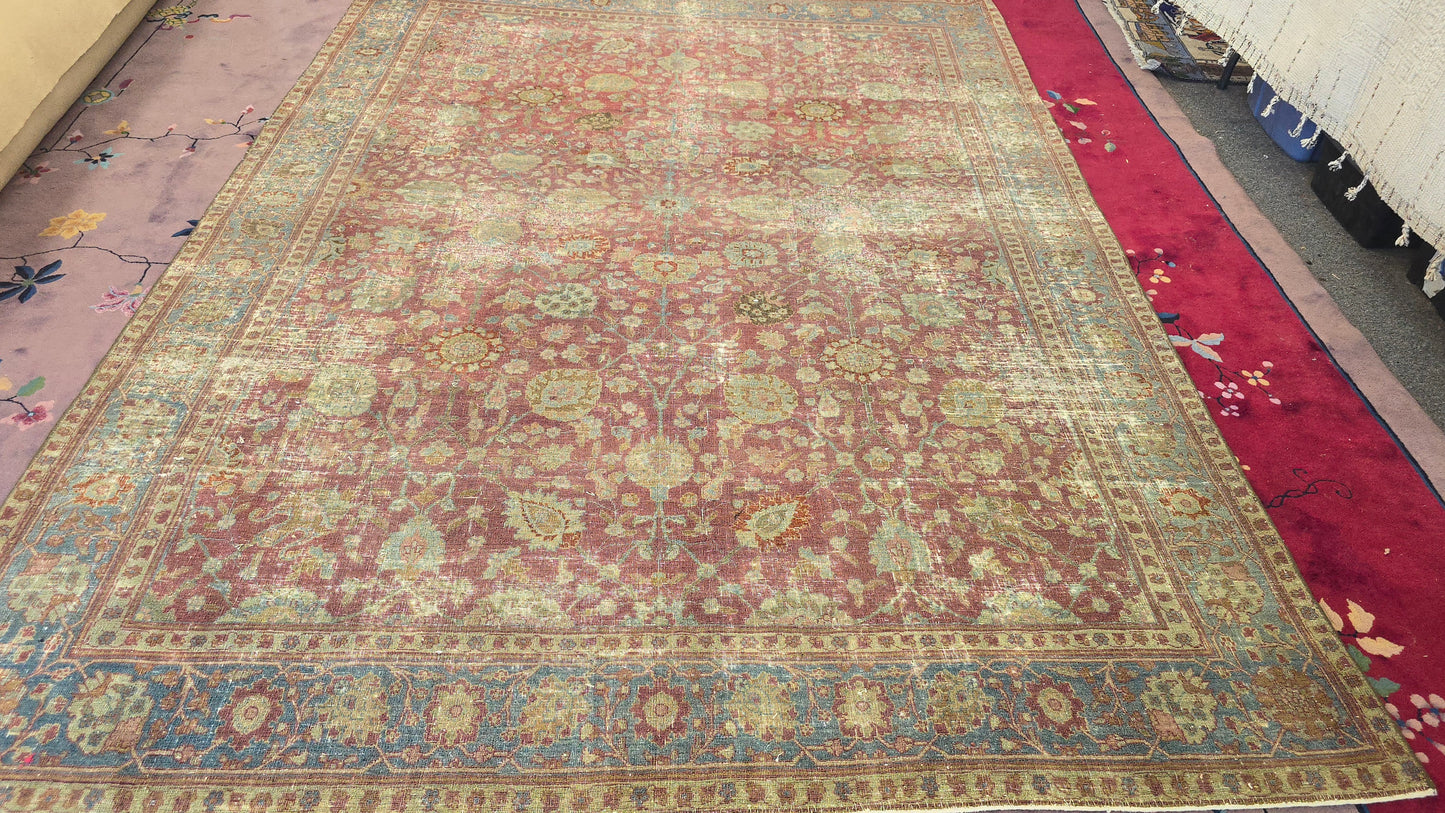Antique Persian Tabriz Rug – Hand-Knotted Floral Area Rug (7 x 10)