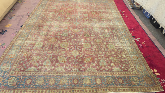 Antique Persian Tabriz Rug – Hand-Knotted Floral Area Rug (7 x 10)