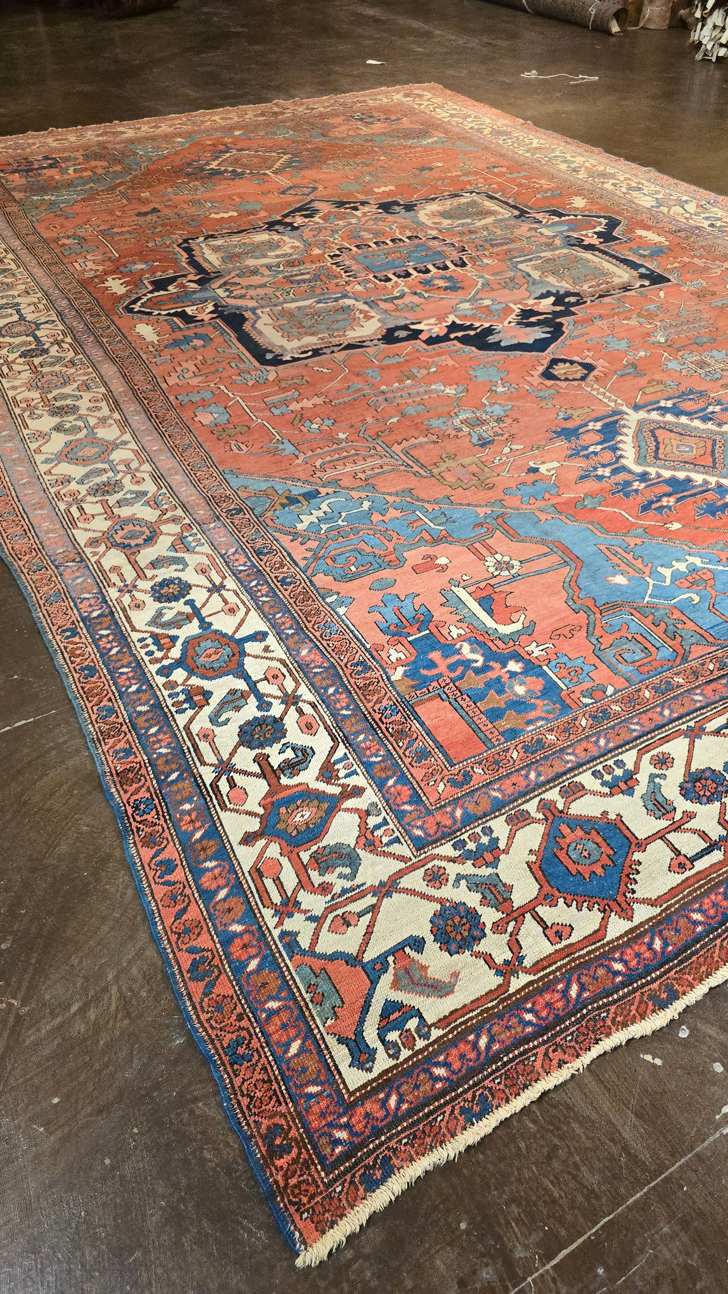 Antique Palace sized Serapi 12x18