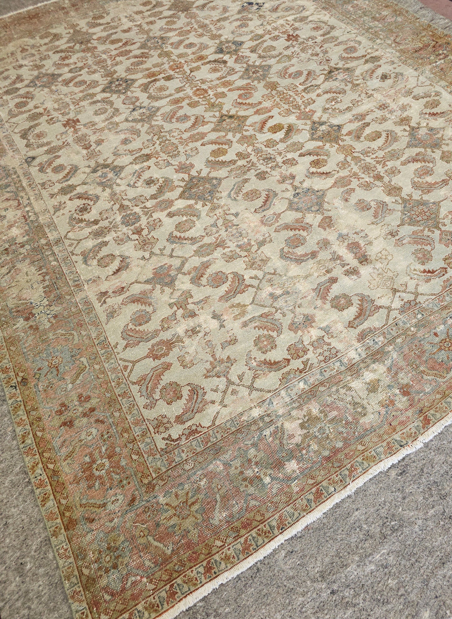 9931 Antique Ziegler rug