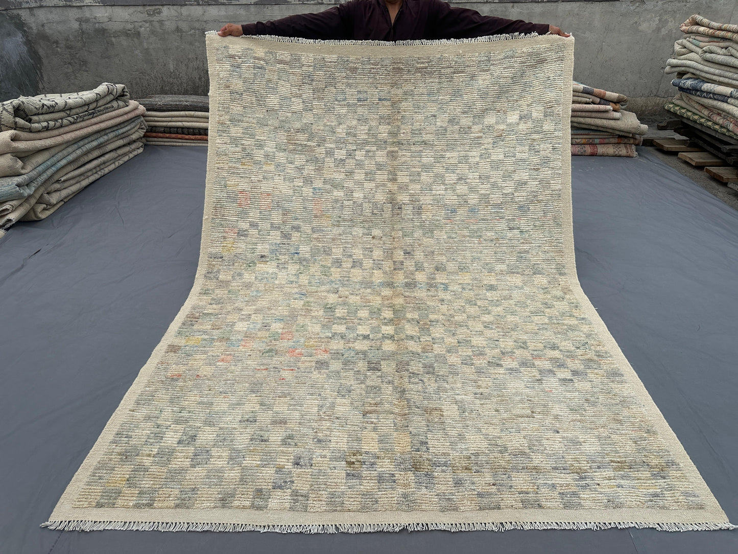 Checkered Handwoven Afghan Rug - 5.4x8