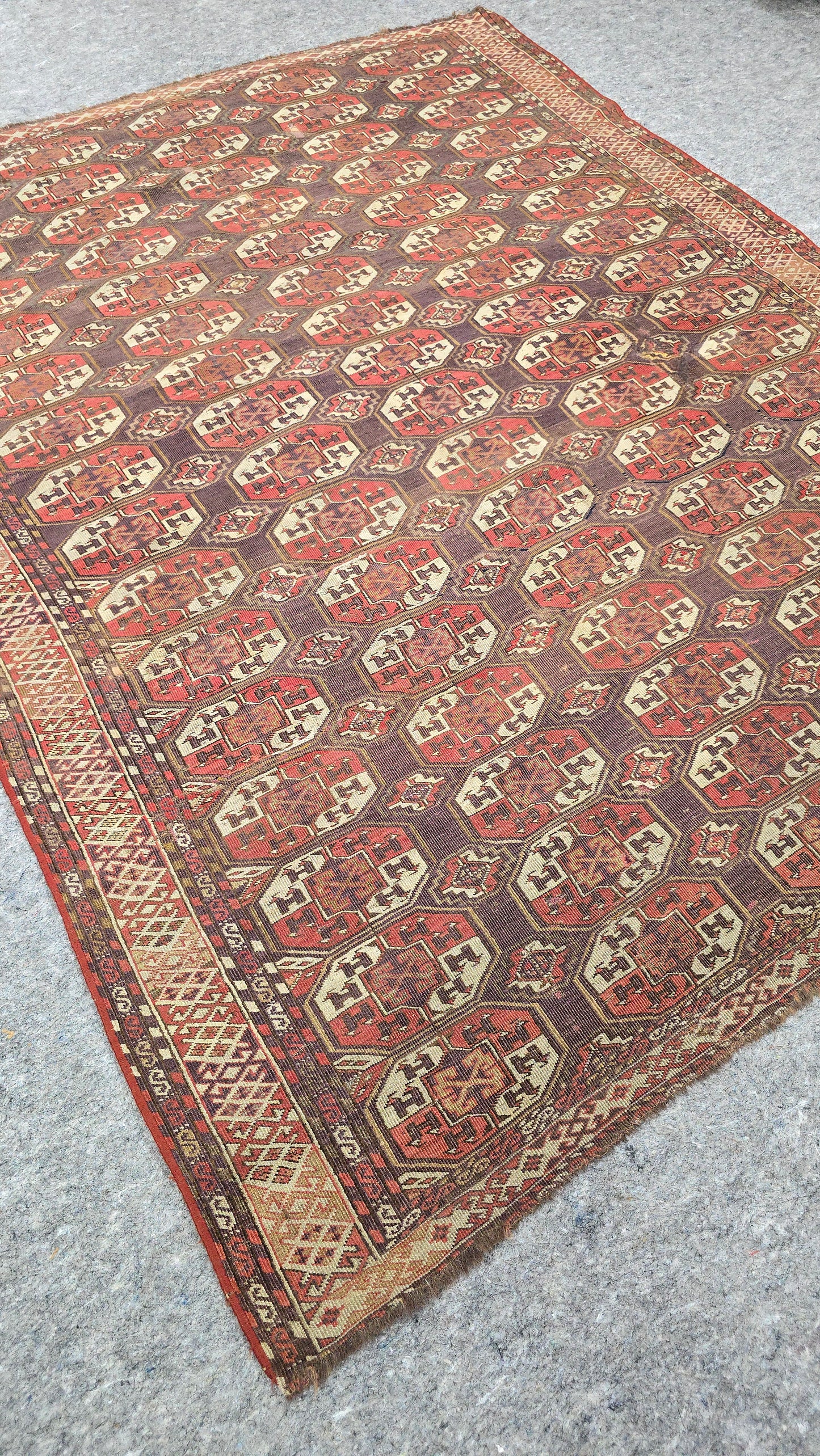 Antique Turkoman Rug Circa early 1900s – Handwoven Tribal Design (6x8) 10333