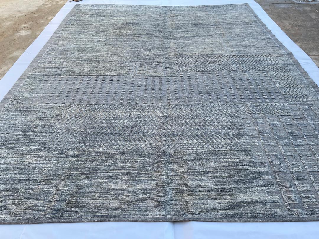 The John Ahmad Rug" – In Wolf Grey